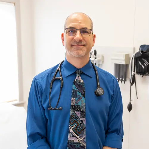 Dr. Wenacur headshot